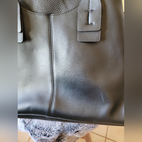 Steve Madden Simple black Tote - Picture 3 of 6